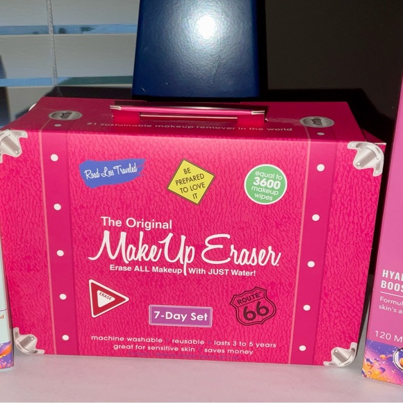 Luxury Bedtime Beauty Routine - MULTI-BRAND - Picture 3 of 14